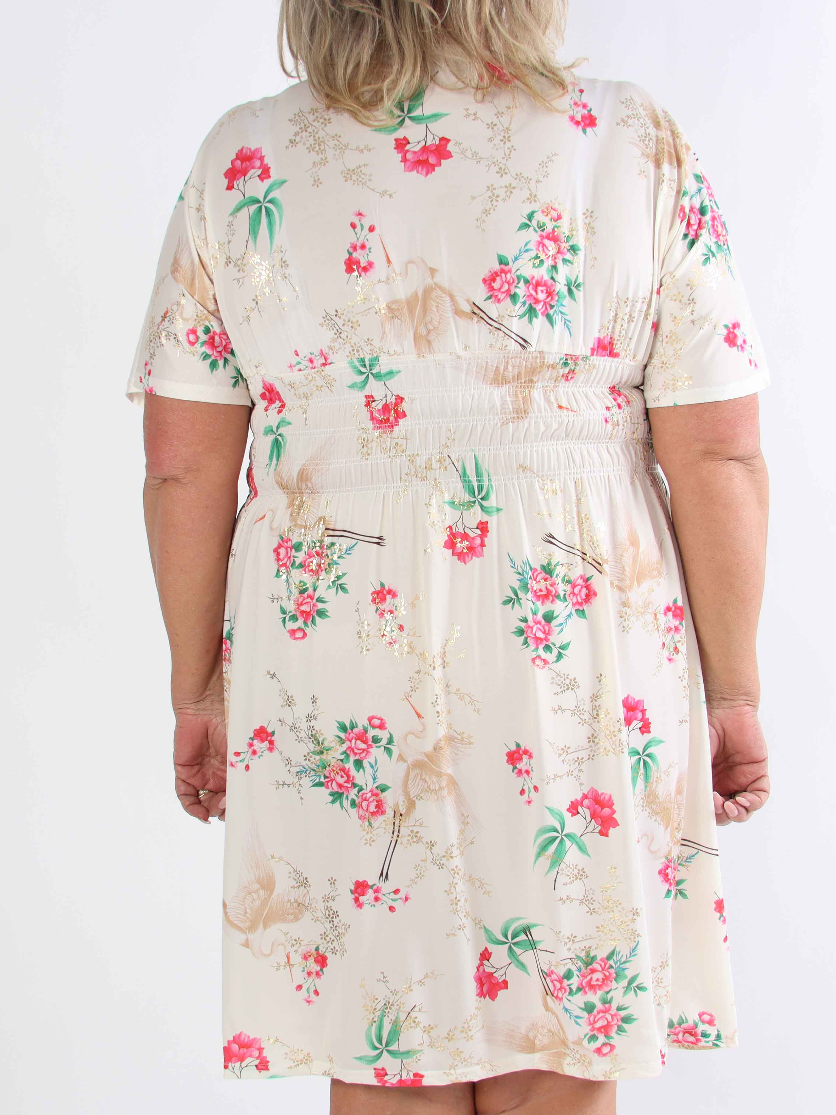 Pams Fly Short - Elastisk plus size kjole med blomster- og fugleprint